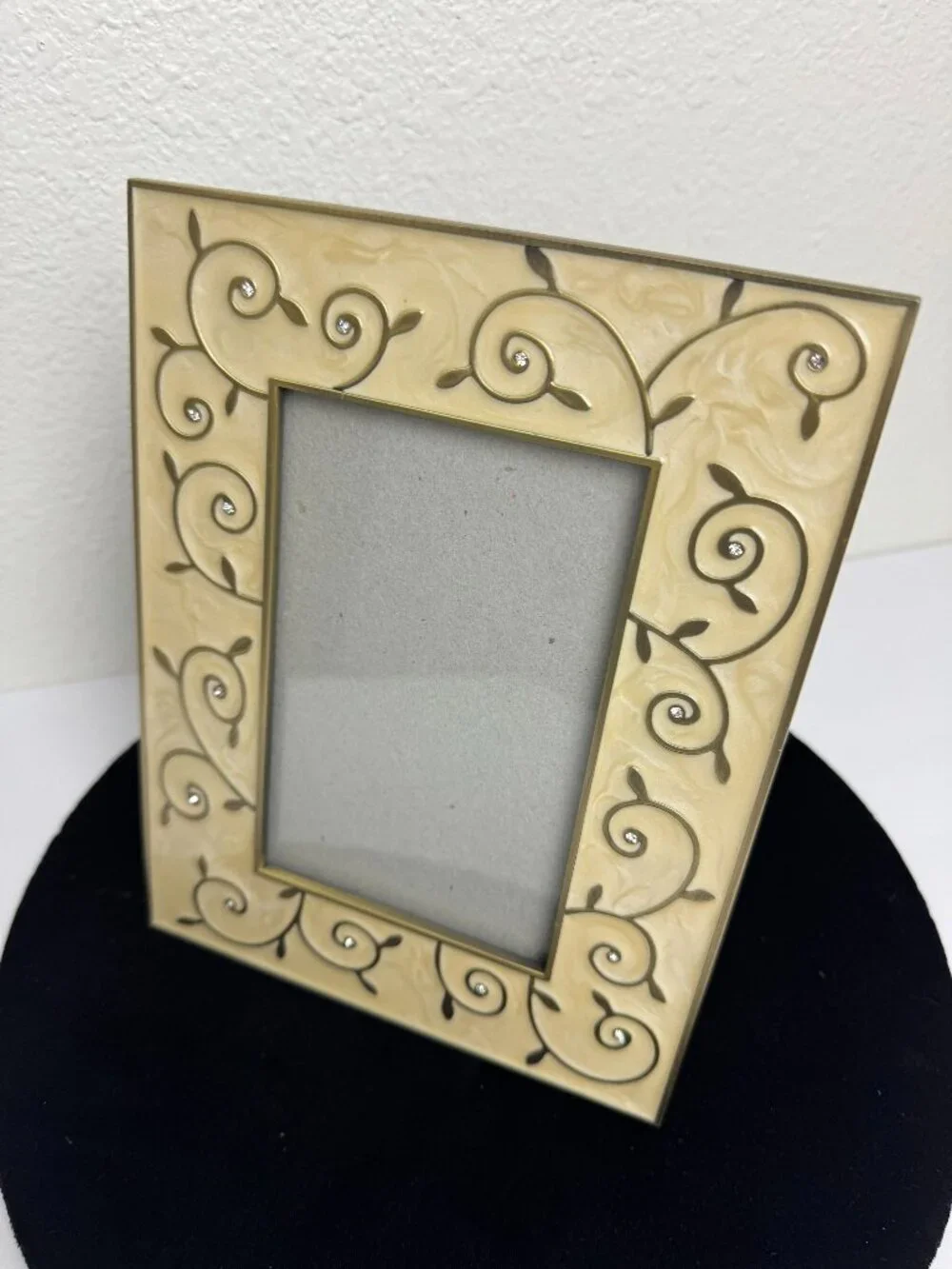 Elegant Decorative Brass Photo Frame w/ Cream Pearlized Enamel & Rhinestone